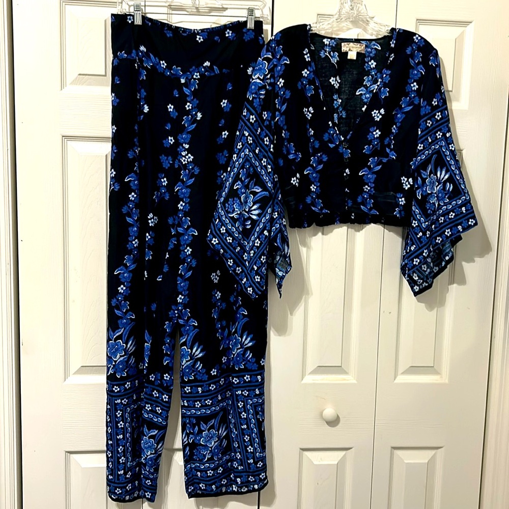 NWOT B.O.G. Collective Bohemian Top & Pants
